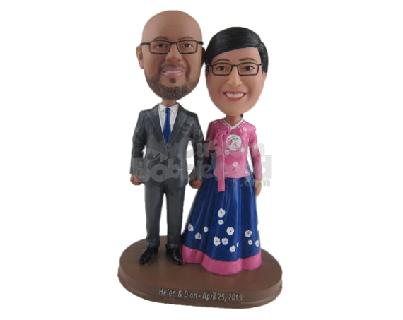 Custom Bobblehead Lovely Chinese Couple In Traditional Chinese Wedding Attire Holding Hands - Wedding & Couples Couple Personalized Bobblehead & Cake Topper