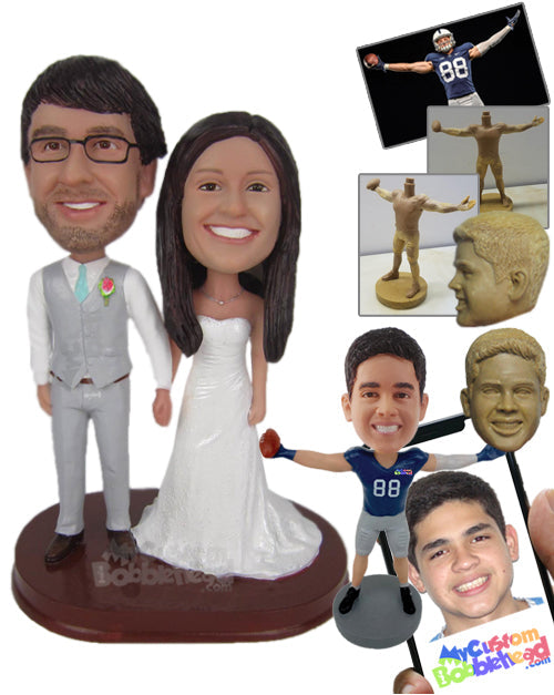 Cheerful Wedding Couple Holding Hands Personalized Bobblehead