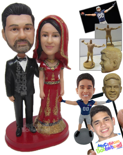 Indian Wedding Couple in Traditional Indian Wedding Outfit Personalized Bobblehead