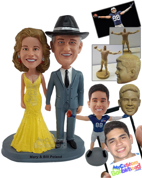 Elegant Vintage Couple Wearing Elegant Old Clothing Style and Dress Personalized Bobblehead