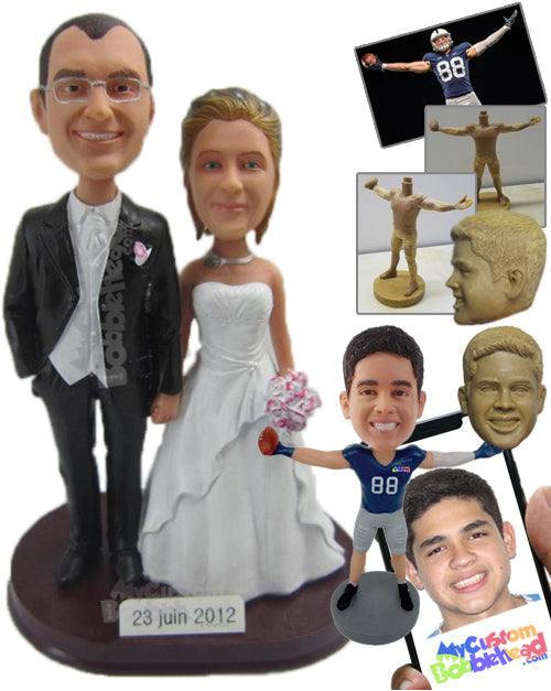 Lovely Wedding Couple In Their Wedding Costume Personalized Bobblehead