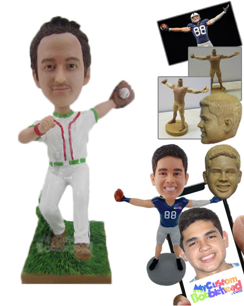 Male Baseball Player Making an Easy Catch Personalized Bobblehead