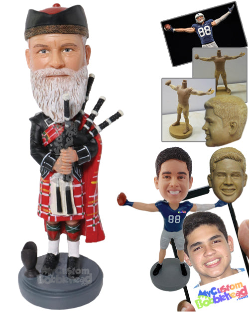 Scottish Bagpiper - Piper Personalized Bobblehead